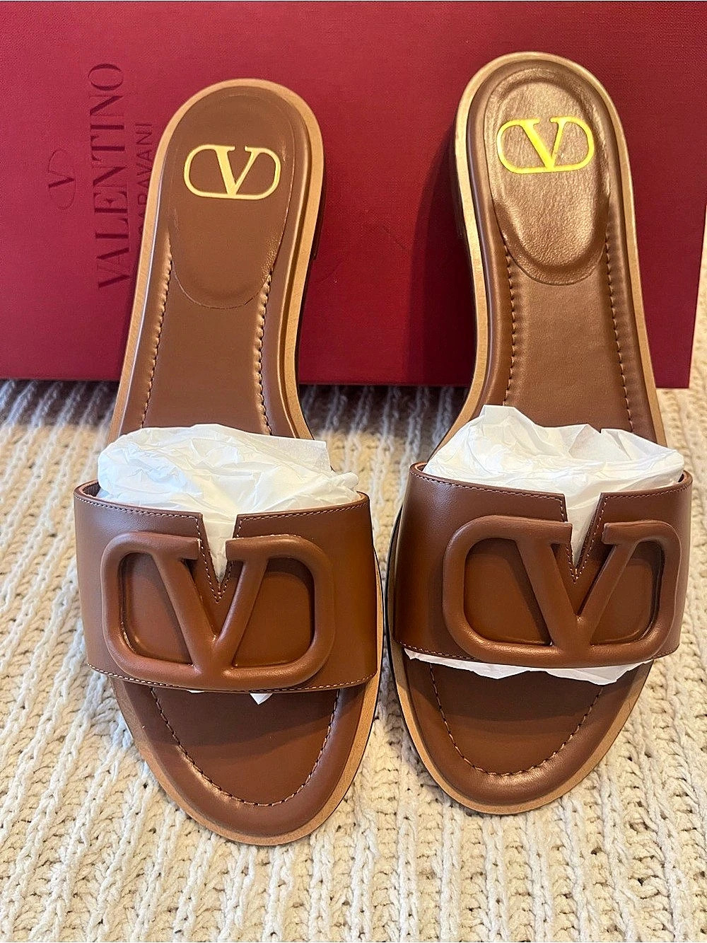 Brand new in box Valentino Garavani Slides